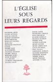 L'église sous leurs regards