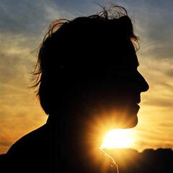 couverture de : Il n'est jamais trop tard