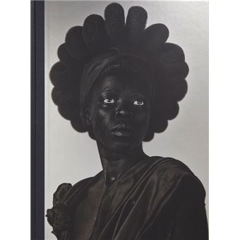 Somnyama Ngonyama, salut à toi, lionne noire!