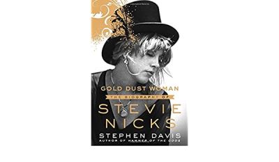 GOLD DUST WOMAN :AUTOBIOGRAPHY OF STEVIE NICKS