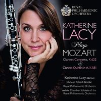 Plays mozart - clarinet c