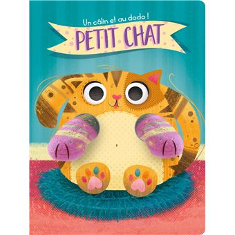 Petit chat un câlin et au dodo