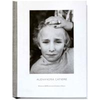 Alexandra Catiere, ici, par delà les brumes