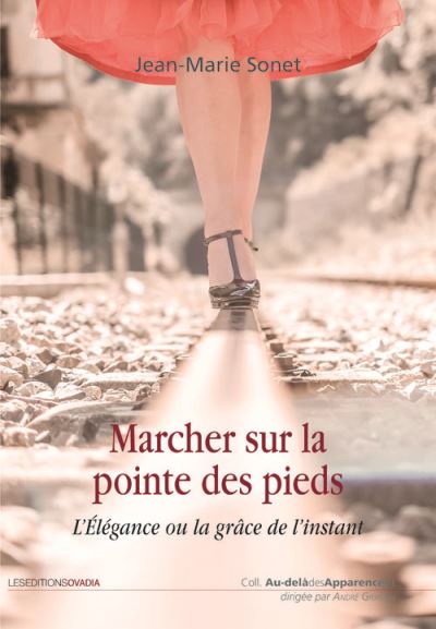 Marcher sur la pointe des pieds : l'élégance ou la grâce de l'instant