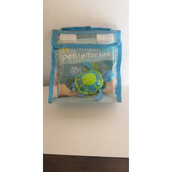 Nage, petite tortue !