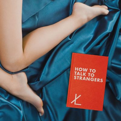 How To Talk To Strangers Vinyle coloré
