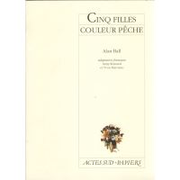Cinq filles couleur pêche