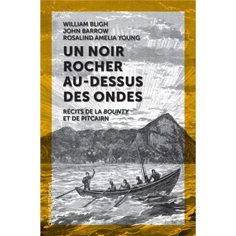 Un noir rocher au-dessus des ondes