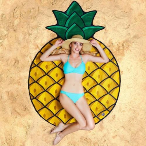Beach Blanket Pineapple 1.5M