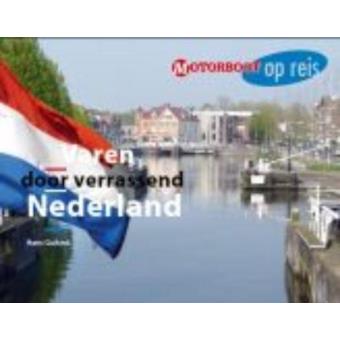 motorboot varen door nederland