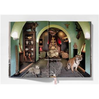 Massimo Listri. Cabinet of Curiosities