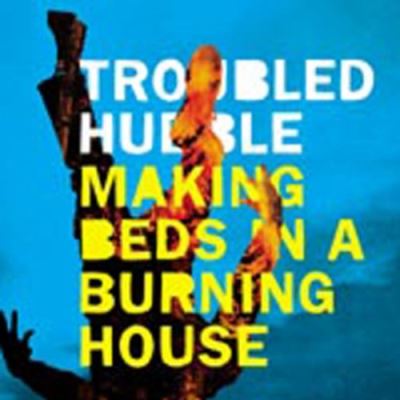 Making beds in a burning house/inclus piste video