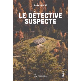 Le detective suspecte