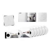 25 Coffret Vinyle 33 et 45 tours Inclus un livret de 162 pages