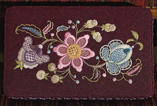 RAVISSANTE ANCIENNE NAPPE lin broderie ajouree anglaise decor floral