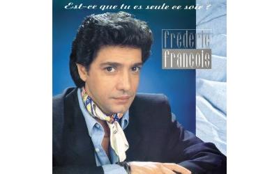 Est ce que tu es seule ce soir