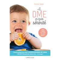 Bébé mange tout seul