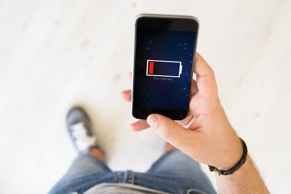 Quanto demora a carregar a bateria do seu smartphone? Saiba a