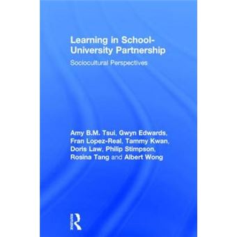 Learning in School-University Partnership - Sociocultural Perspectives - Paperback - 2011 - 1