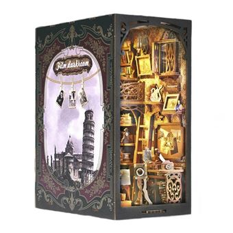 Book Nook DAM | madeira | 3D | Quarto Revelado - 1