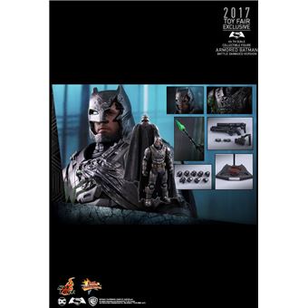 Figura Hot Toys MMS417 - DC Comics - Batman Vs Superman : Dawn Of Justice - Armored Batman Battle Damaged Version - 1
