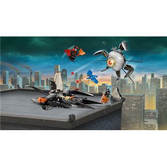 LEGO DC Comics Super Heroes Batman: Brother Eye Takedown 76111