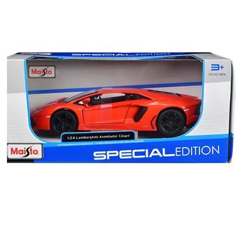 Lamborghini Aventador Coupé - 1