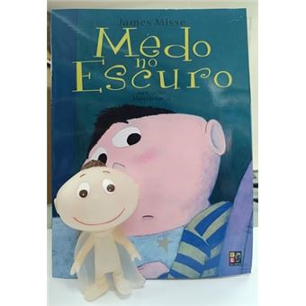 Conjunto - Medo No Escuro Com Boneco Que Brilha - 1