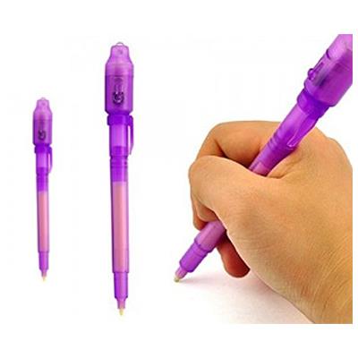 Coisas de menino: Com uma caneta de tinta invisível (Em by _