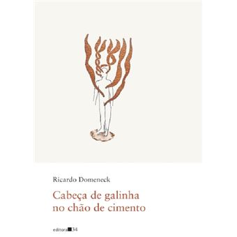 Cabeça de galinha no chão de cimento - 1