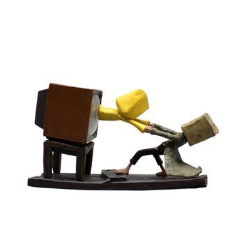 Estátua Antiimpacto Diorama Little Nightmares 2 | Mono Salva Six Televisão | 7 cm - 1