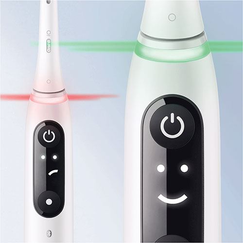 Escova de Dentes Elétrica Oral-B Sensitive Edition iO 6 - Branco