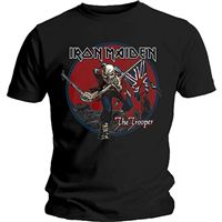 T-Shirt Iron Maiden: Trooper Red Sky - Tamanho M