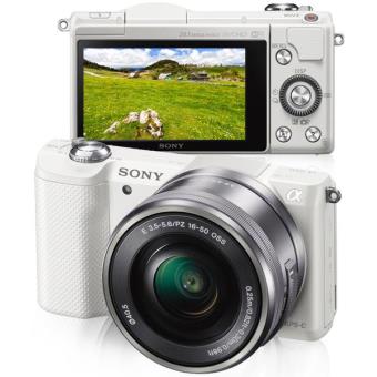 Sony Alpha α5000 + SEL1650 16-50mm f/3.5-5.6 PZ OSS (Branco)