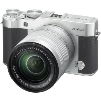 FujiFilm X-A3 + XC 16-50mm F3.5-5.6 OIS - Prata