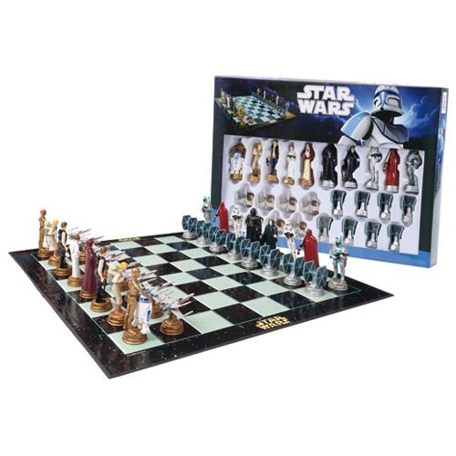 Tabuleiros de Xadrez Criativos  Star wars chess set, Chess set, Chess