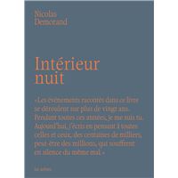 Intérieur nuit