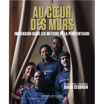 Au coeur des murs