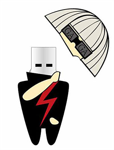 The-Fame-monster-Cle-USB-collector.jpg
