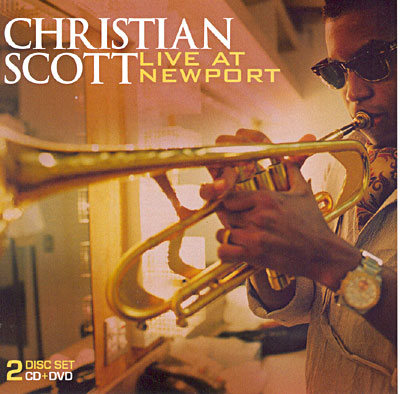 Live at Newport - Inclus DVD