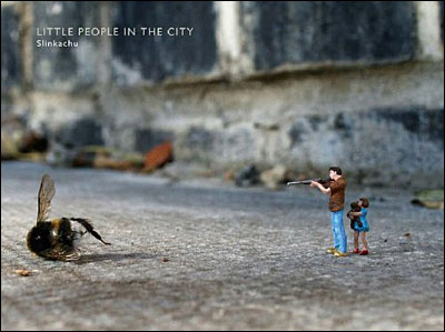 Little people in the city : the street art of Slinkachu