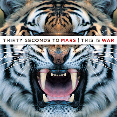 This is war - Inclus CD bonus