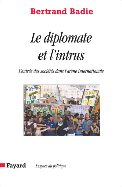 Le diplomate et l'intrus