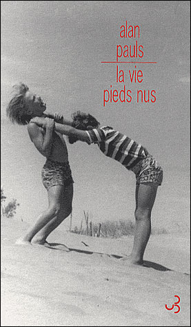 Pieds nus dans le sable