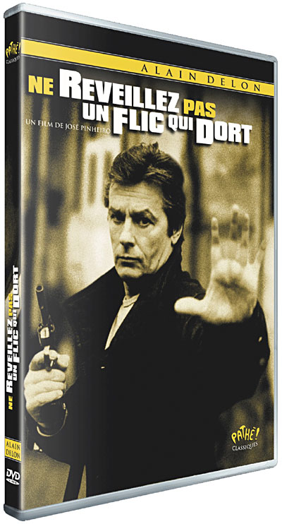 Ne réveillez pas un flic qui dort