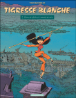 Peau de pêche et cravate de soie