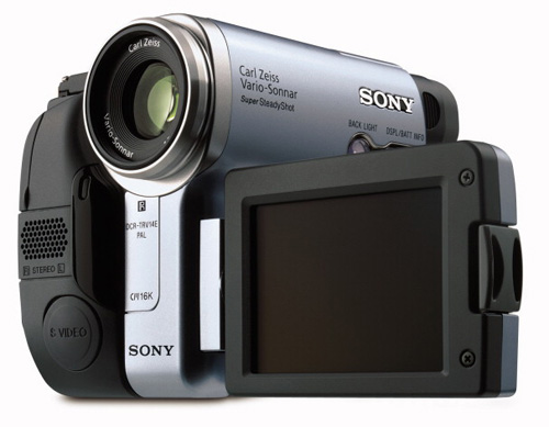 Sony DCR-TRV14E MiniDv Camcorder with bag
